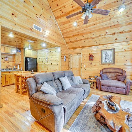 Broken Bow Rental Cabin With Hot Tub And Bar מראה חיצוני תמונה